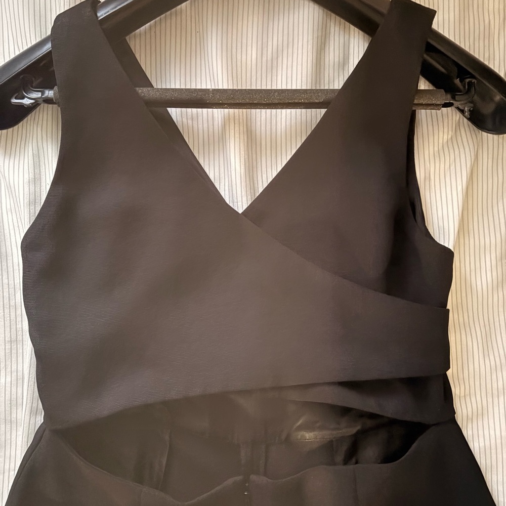 Wilfred Classic Black V-Neck Women’s Romper  Waist Tie - Picture 4 of 9